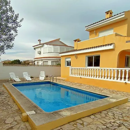 Dom wakacyjny Xalet Amb Piscina Privada A Vinarós